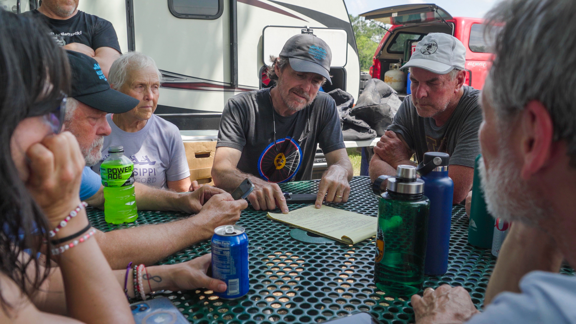 moose and support crew meeting